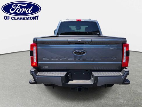 New 2026 Ford F350 XLT w/ XLT Premium Package AWD/4WD image 17