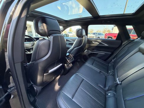 Used 2025 Cadillac Lyriq Sport image 24