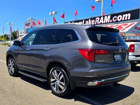 Used 2017 Honda Pilot Elite image 5