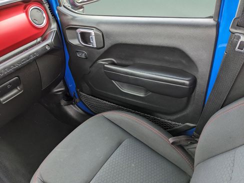 Used 2021 Jeep Wrangler Unlimited Rubicon w/ Safety Group image 20