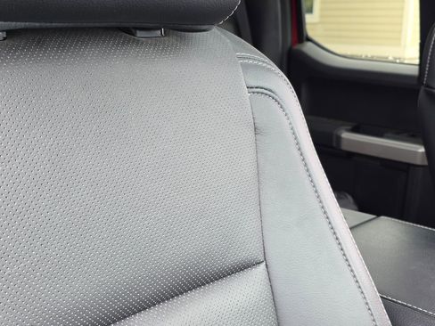 Used 2016 Ford F150 Lariat image 29