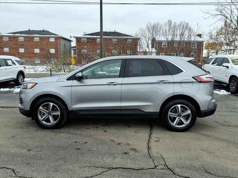 Used 2024 Ford Edge SEL w/ Convenience Package image 6