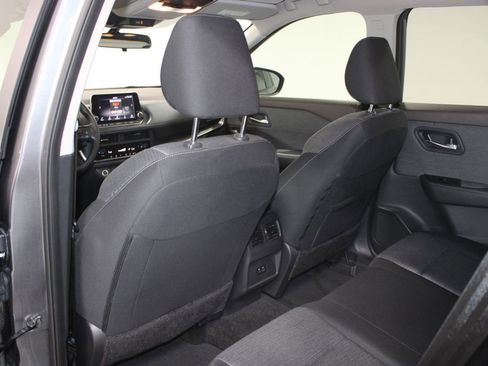 Used 2023 Nissan Rogue SV AWD/4WD image 23