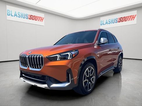 Used 2023 BMW X1 xDrive28i w/ Premium Package AWD/4WD image 7