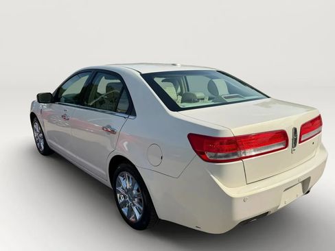 Used 2012 Lincoln MKZ FWD image 5