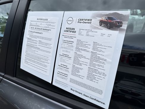Certified 2024 Nissan Leaf SV Plus FWD image 12
