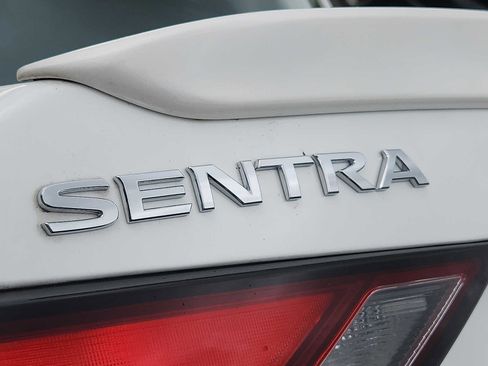 Used 2023 Nissan Sentra SR w/ SR Premium Package FWD image 29