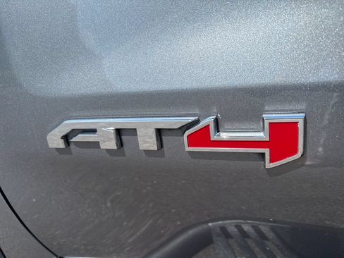Used 2021 GMC Sierra 1500 AT4 AWD/4WD image 12