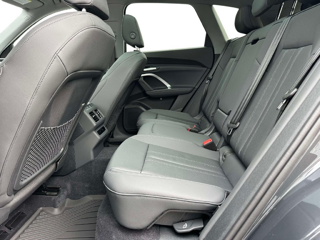 New 2026 Audi Q5 Premium AWD/4WD image 21