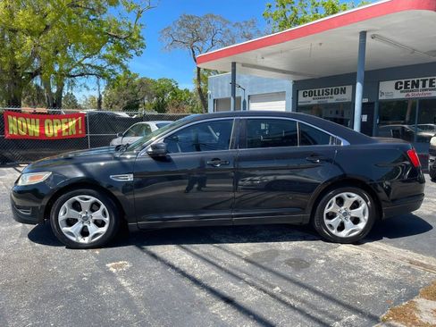 Used 2011 Ford Taurus SEL w/ 202A Rapid Spec Order Code image 7