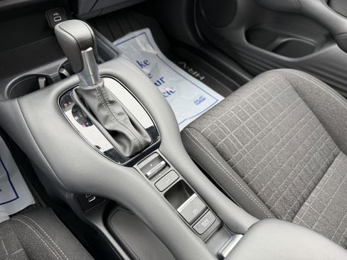 Used 2024 Honda HR-V LX image 18