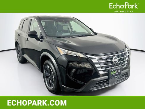 Used 2025 Nissan Rogue SV AWD/4WD image 1
