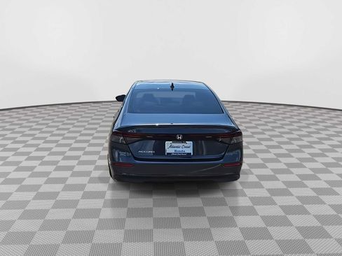 Certified 2025 Honda Accord LX image 7