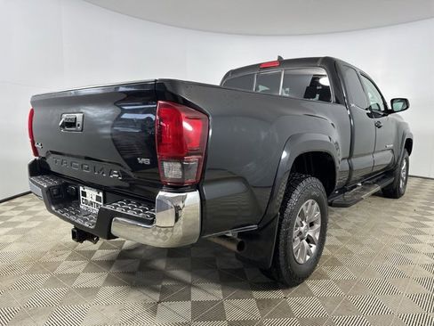 Used 2018 Toyota Tacoma SR5 image 7
