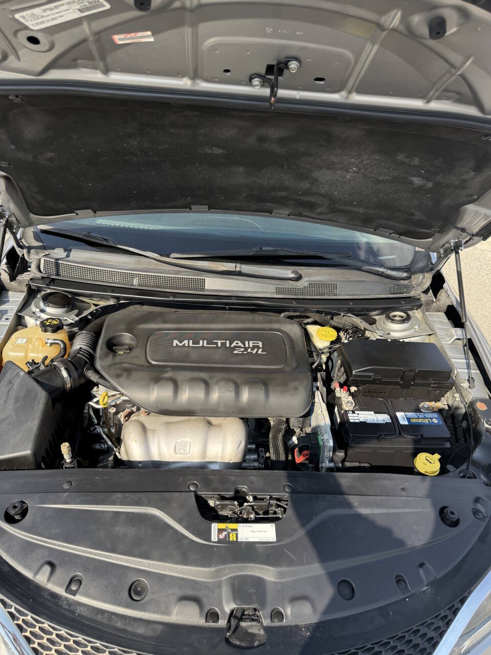 Used 2016 Chrysler 200 Limited FWD image 13