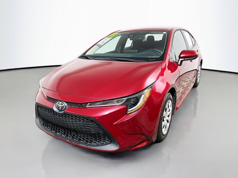 Used 2022 Toyota Corolla LE image 10