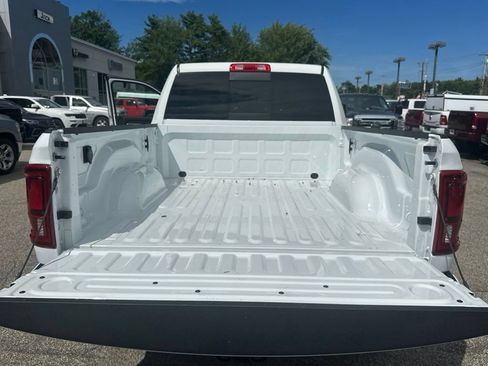 Used 2026 RAM 2500 Laramie AWD/4WD image 31