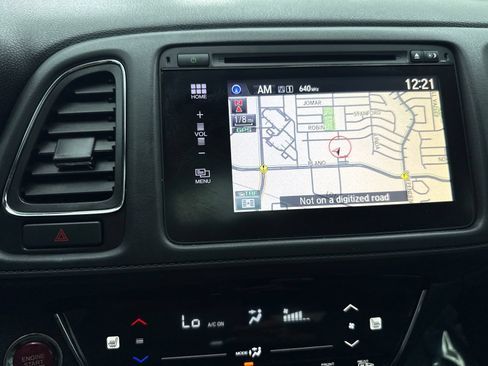 Used 2018 Honda HR-V EX-L image 25