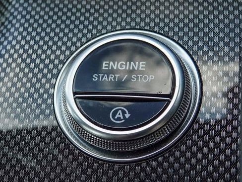 Used 2022 Mercedes-Benz C 300 Sedan image 22