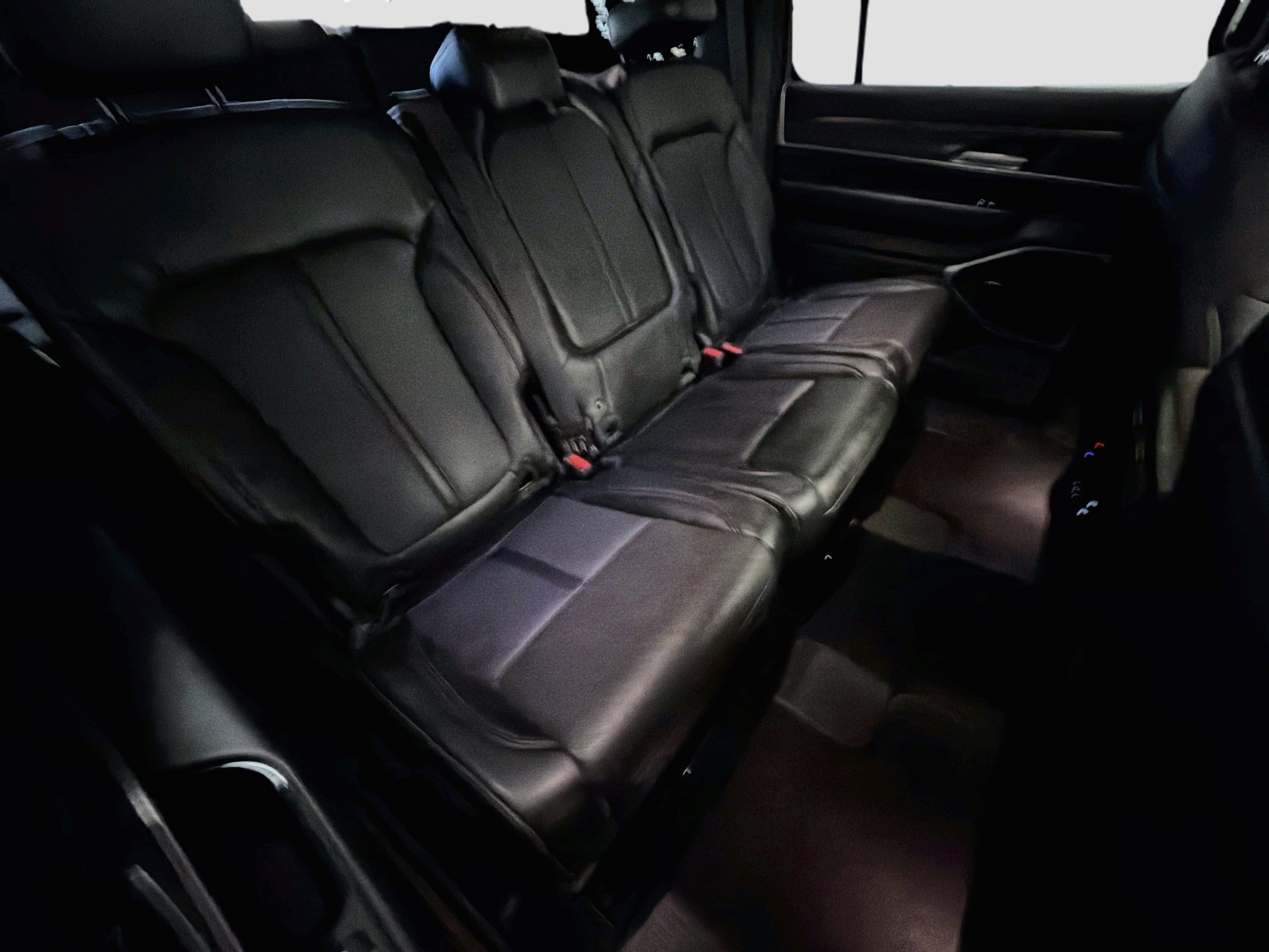 Used 2022 Jeep Wagoneer Series II AWD/4WD image 14