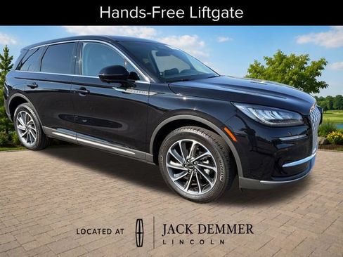 Used 2024 Lincoln Corsair AWD w/ Equipment Group 101A image 9