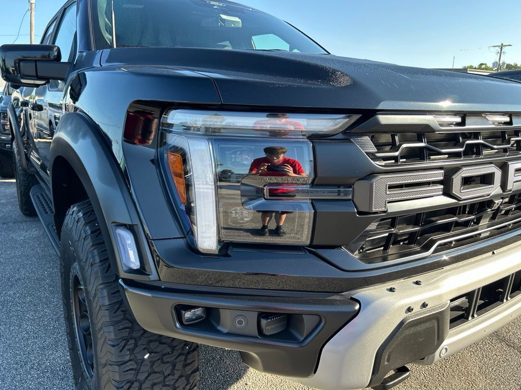New 2026 Ford F150 Raptor AWD/4WD image 2