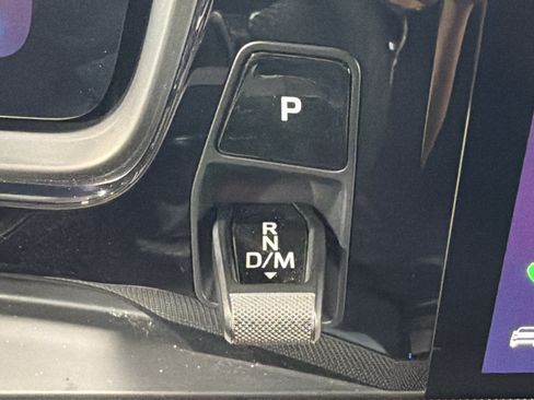 Certified 2025 Porsche Cayenne S AWD/4WD image 28