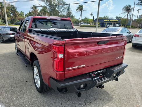 Used 2019 Chevrolet Silverado 1500 Custom w/ Custom Value Package image 6