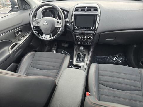 Used 2024 Mitsubishi Outlander Sport S image 22