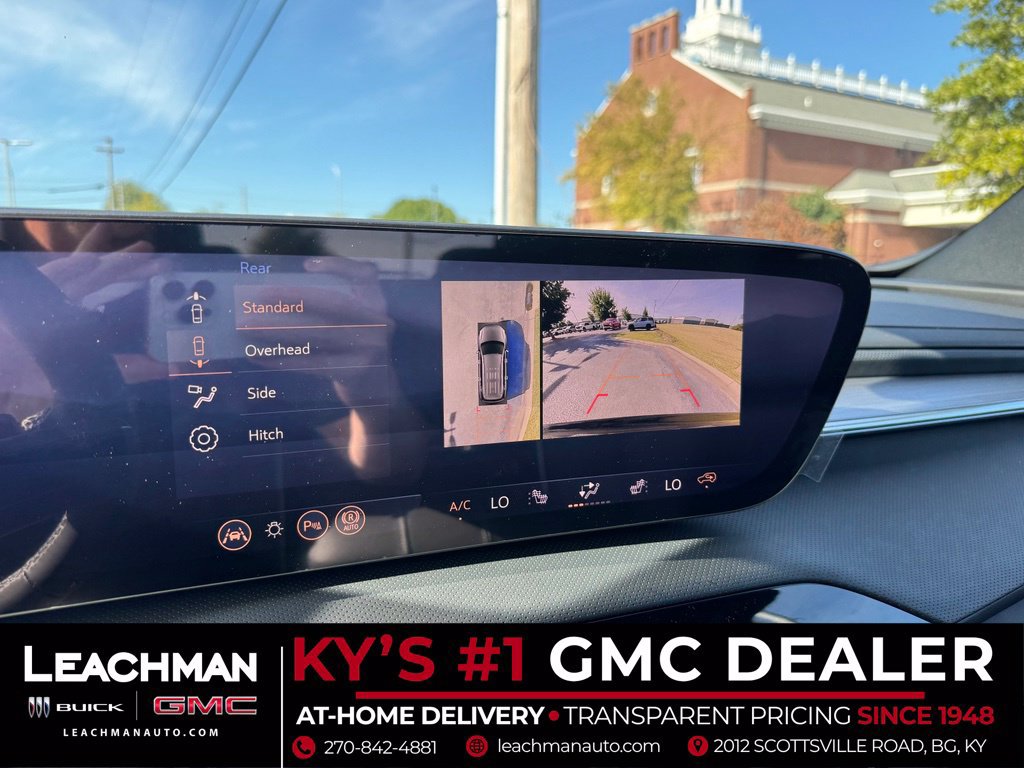 New 2027 Buick Enclave Preferred w/ LPO, Floor Liner Package FWD image 33