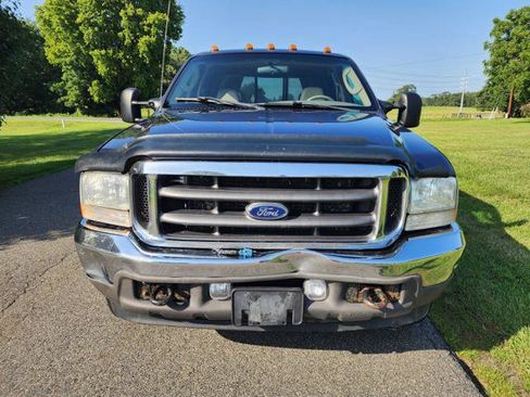 Used 2004 Ford F350 Lariat AWD/4WD image 3