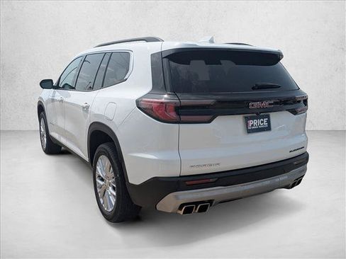 Used 2024 GMC Acadia Elevation w/ Luxury Package FWD image 7