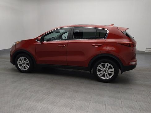 Used 2017 Kia Sportage LX image 3