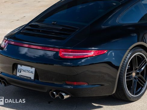 Used 2013 Porsche 911 Carrera 4S AWD/4WD image 16