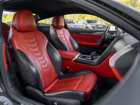 Used 2023 BMW M850i xDrive Coupe w/ M Carbon Exterior Package AWD/4WD image 25