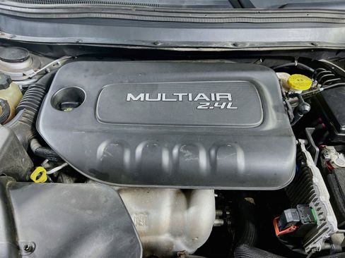 Used 2018 Jeep Cherokee Limited AWD/4WD image 28