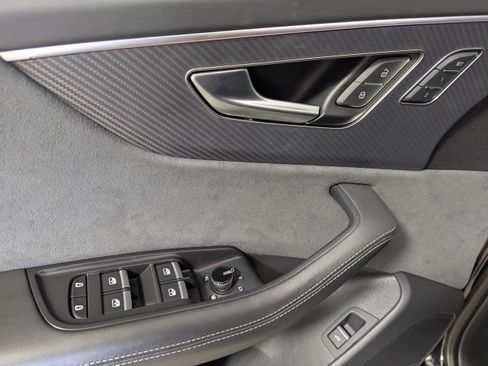 Certified 2026 Audi SQ8 Prestige AWD/4WD image 28