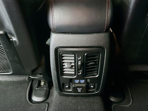 Used 2022 Dodge Durango R/T w/ Blacktop Package AWD/4WD image 27
