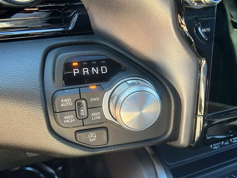 New 2026 RAM 1500 Laramie w/ Night Edition image 28