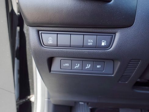 Used 2025 MAZDA CX-50 AWD 2.5 Hybrid w/ Premium Pkg image 12