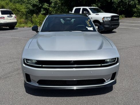 Used 2026 Dodge Charger Daytona Scat Pack AWD/4WD image 2