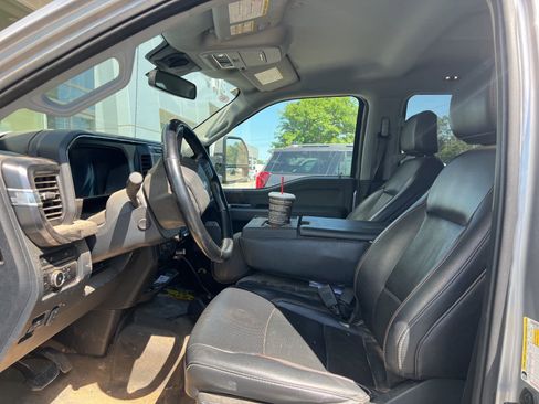 Used 2023 Ford F250 Lariat w/ FX4 Off-Road Package image 6