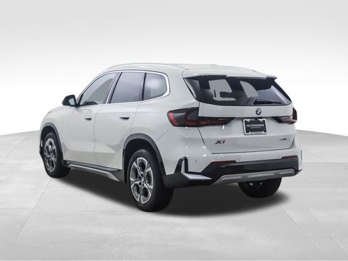 Used 2025 BMW X1 xDrive28i w/ Convenience Package image 4