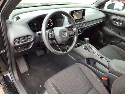Used 2024 Honda HR-V Sport image 14