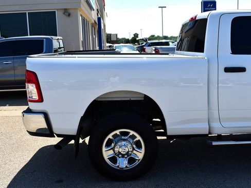 Used 2023 RAM 2500 Big Horn w/ Protection Group AWD/4WD image 11