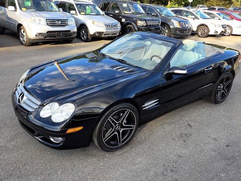 Used 2008 Mercedes-Benz SL 550 image 2