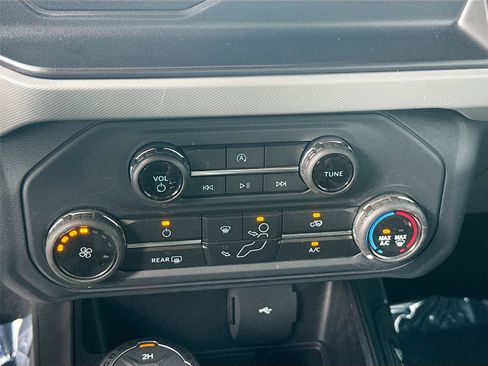Used 2022 Ford Bronco 2-Door AWD/4WD image 16