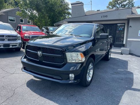 Used 2013 RAM 1500 Express RWD image 2