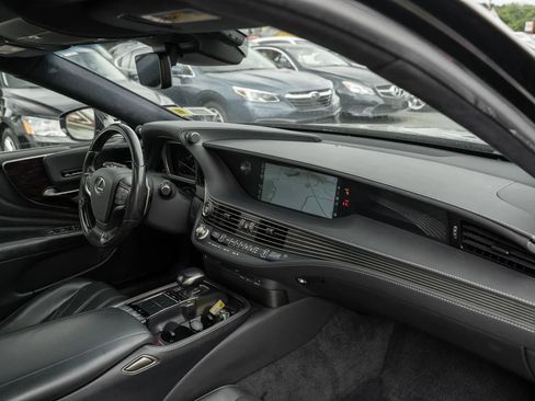 Used 2018 Lexus LS 500 AWD w/ Interior Upgrade Package image 15