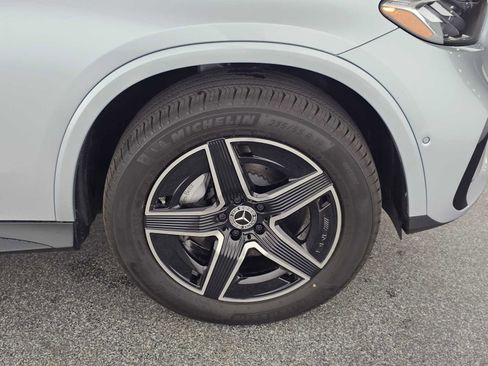 New 2026 Mercedes-Benz GLC 300 4MATIC image 9